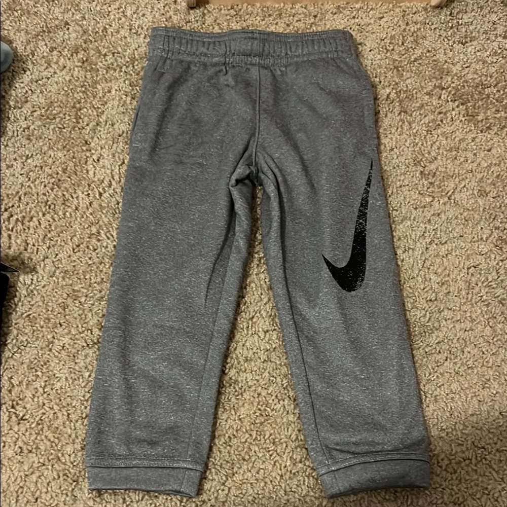 Nike Kids Gray Therma-Fit Sweatpants